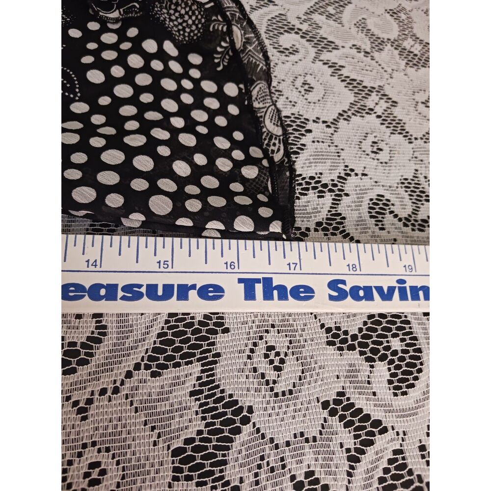 Vintage Floral Print Halterneck Sleeveless Blouse - Picture 13 of 13